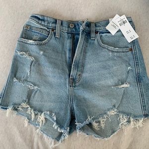 Ultra high rise mom short